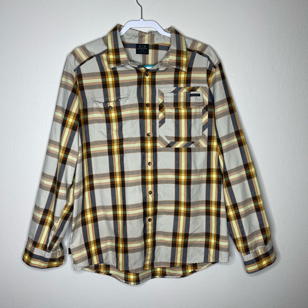 Oakley Flannel